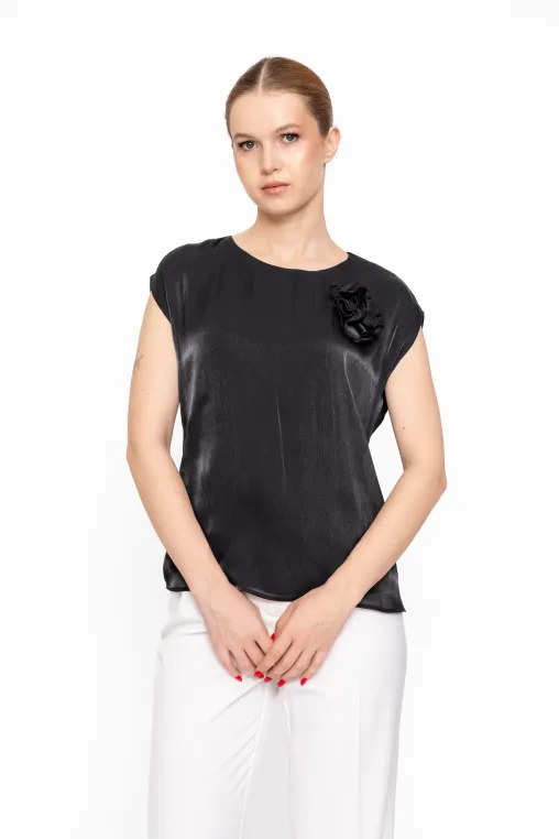 Bluză Caramel elegantă cu floare neagră B4622 thumbnail picture - 