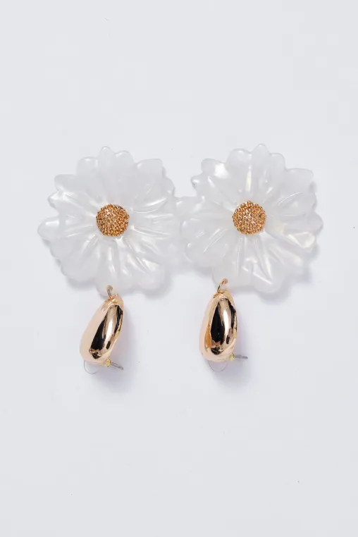 Cercei statement cu floare ivory și accente aurii CNS60201 thumbnail picture - 