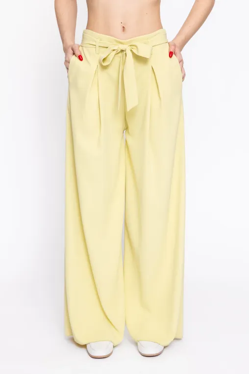 Pantaloni Caramel lejeri cu cordon lime P2615 thumbnail picture - 