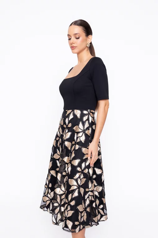 Rochi Caramel elegantă cu flori brodate R8609 thumbnail picture - 