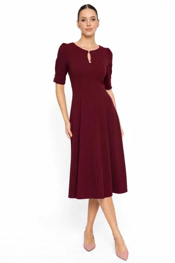 Rochie Caramel elegantă in clini cu nasturi decorativi burgundy R8608
