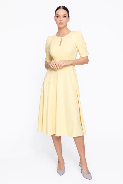 Rochie Caramel elegantă in clini cu nasturi decorativi galbenă R8608 thumbnail picture - 