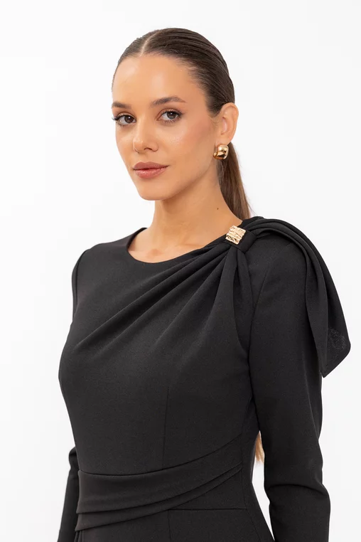 Rochie conică elegantă cu fundă pe umăr neagră R8646 thumbnail picture - 