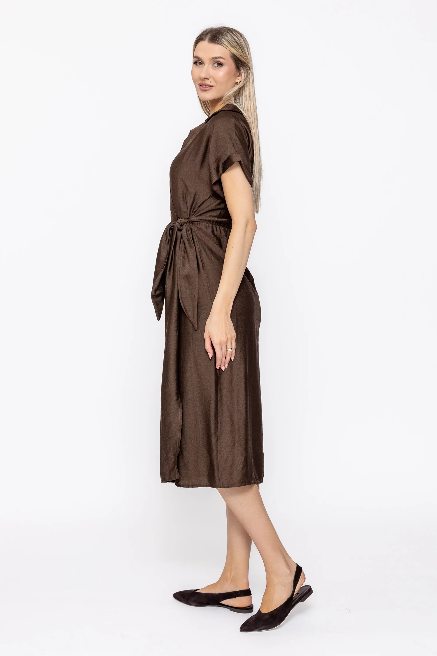 Rochie midi petrecută vâscoză maro RVI60503caramel