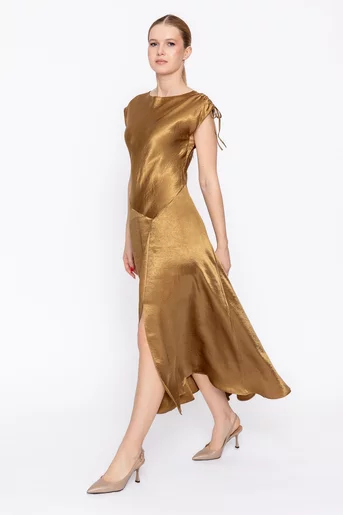 Rochie midi satinată cu șlit lateral aurie  RMO60303