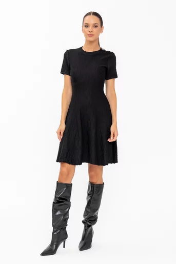 Rochie tricotată cu nasturi decorativi neagră RSE60801