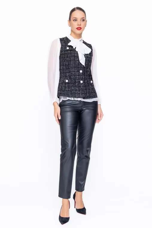 Vestă Caramel cambrată cu nasturi perlă S6502 thumbnail picture - 