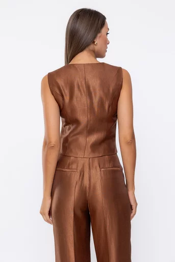 Vestă Caramel din vâscoză satinată maro S6503