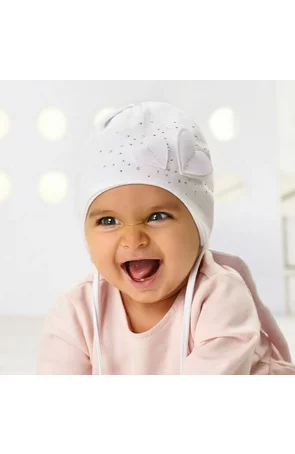 Caciula dublata din bumbac pentru bebelusi 0-6 luni - AJS 44-009 alb