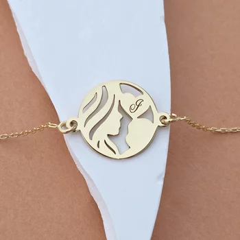 Anya és Baba Karkötő – Kivágott Érme Medállal és Gravírozott Szív – 18K Sárga Aranyozott 925 Sterling Ezüst - Lánc