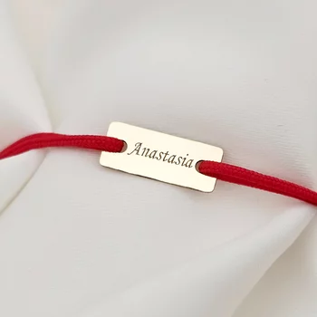 Baba Karkötő -  9K Sárga Arany Lemez névvel- Állítható Piros Zsinór