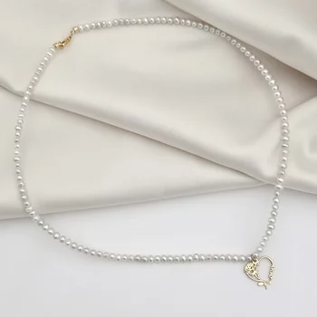 Belle Nyaklánc – Rózsa és LOVE Medál Gyöngysorral – 18K Sárga Aranyozott 925 Sterling Ezüst