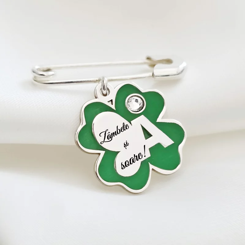 Biztostű Bross – Szerencse Lóhere – 925 Sterling Ezüst, zöld zománccal és Swarovski kristállyal