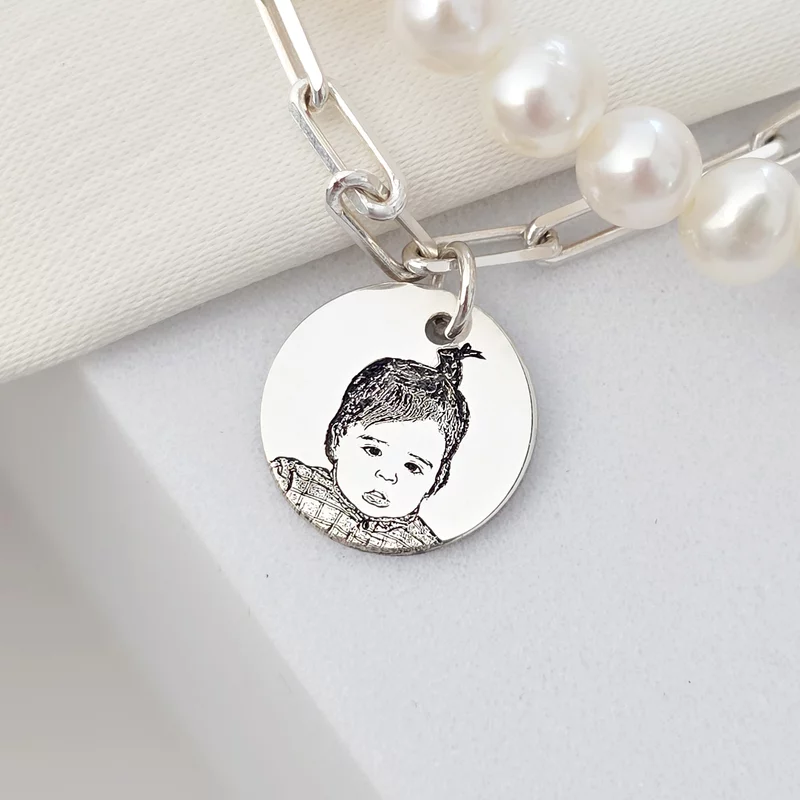 Ezüst Két Soros Gyöngy és Lánc Karkötő Fotogravírozott Érmével