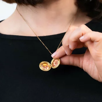 Fényképes Kerek Nyaklánc -Tree of Life -  925 Sterling Ezüst 18K Sárga Arany bevonattal - Körkapocs