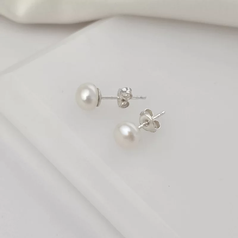 Gyöngy Fülbevaló – Fehér Elegancia Cseppjei – 925 Sterling Ezüstből