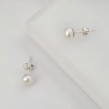 Gyöngy Fülbevaló – Fehér Elegancia Cseppjei – 925 Sterling Ezüstből