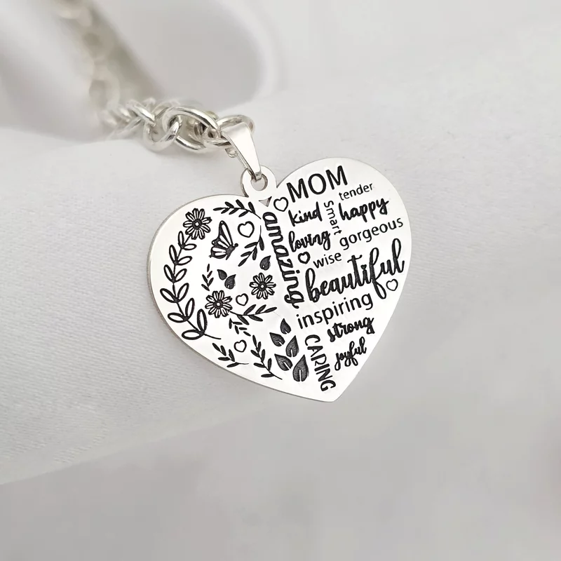 Kedvesem Szíve Nyaklánc – Kerek Szemű Lánc és Gyöngy – 925 Sterling Ezüst