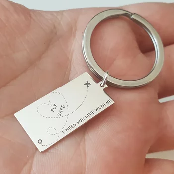 Kulcstartó, gravírozott utazási szimbólummal és szöveggel - Ezüst 925