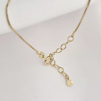 Lelki Kötelék Nyaklánc - Szív és Névvel Gravírozott Hengerek - 18K Sárga Aranyozott 925 Sterling Ezüst - Körkapocs