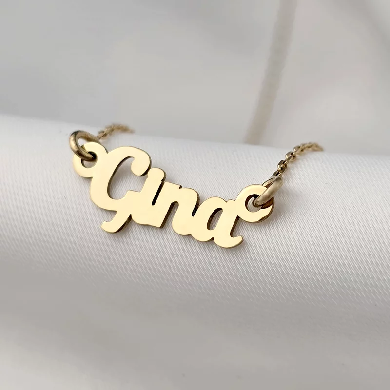 Névlánc – 3/4 betűs név – 14K sárga aranyból