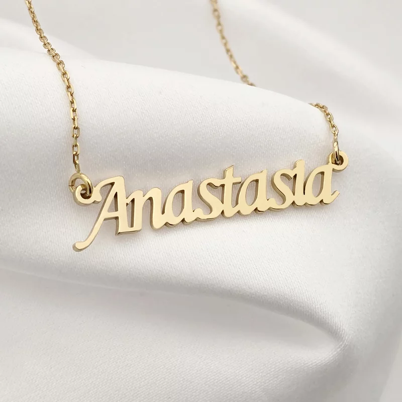 Névnyaklánc – Klasszikus Elegáns Betűtípus – 18K Sárga Aranyozott 925 Sterling Ezüst