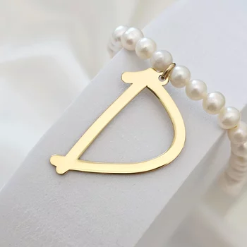 Óriás Kezdőbetű Nyaklánc - Betű és Gyöngysor - 18K Sárga Aranyozott 925 Sterling Ezüst