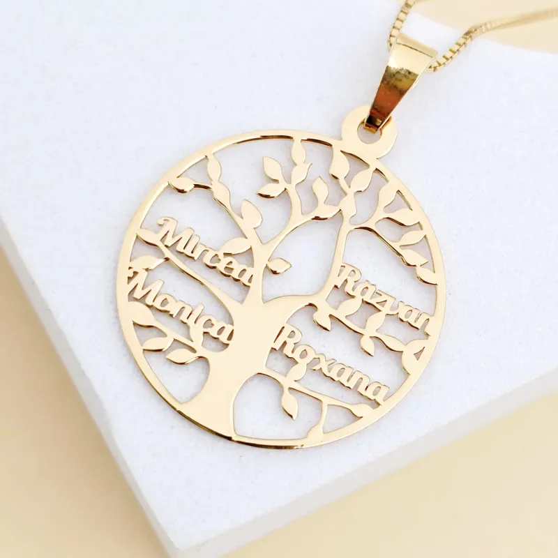Életfa Nyaklánc - Személyre Szabott Nevekkel -  18K Sárga Aranyozott 925 Sterling Ezüst - Körkapocs
