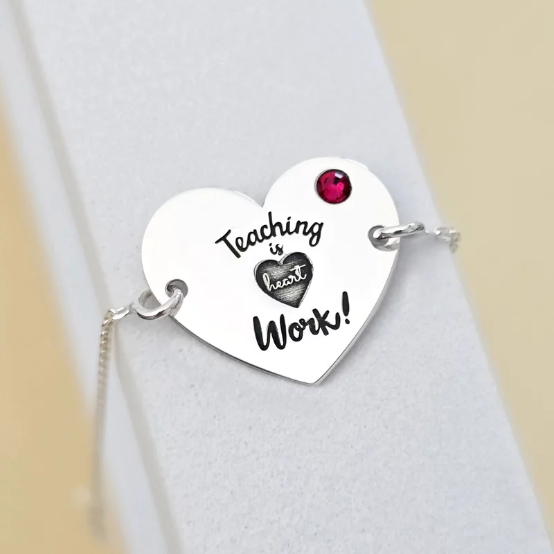 Ezüst Karkötő Lánccal és Swarovski kristállyal - Szívügyünk a tanítás - 925-ös Ezüst