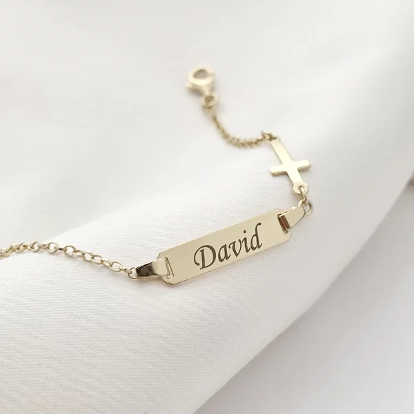Bratara bebe - Placuta cu nume - Simbol cruciulita si lantisor - Argint 925 placat cu Aur Galben 18K