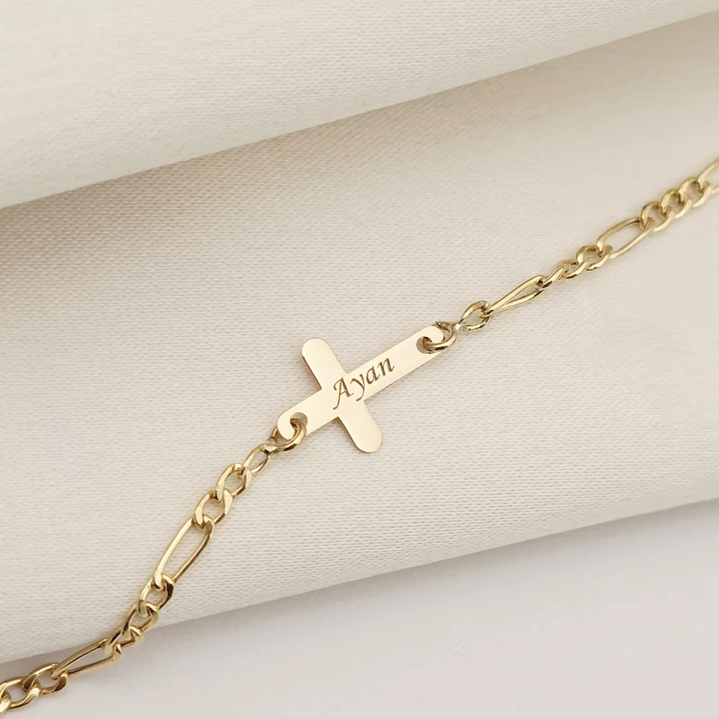 Bratara Cruciulita de 15 mm - Nume gravat - Aur Galben 9K - Cu lantisor fata/baiat picture - 2
