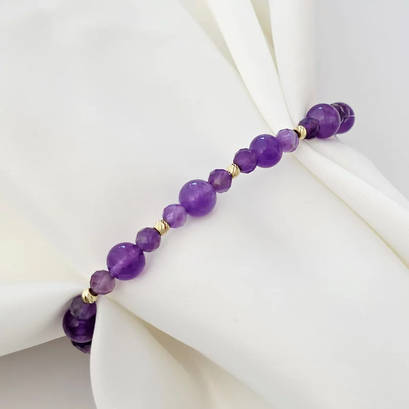 Bratara Eleganta din Ametist si Bilute din Aur 14K - Snur elastic picture - 3