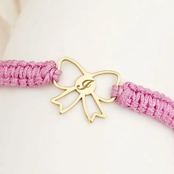 Bratara fundita decupata - Personalizata cu initiala -  Argint 925 placat cu Aur Galben 18K - Snur impletit reglabil