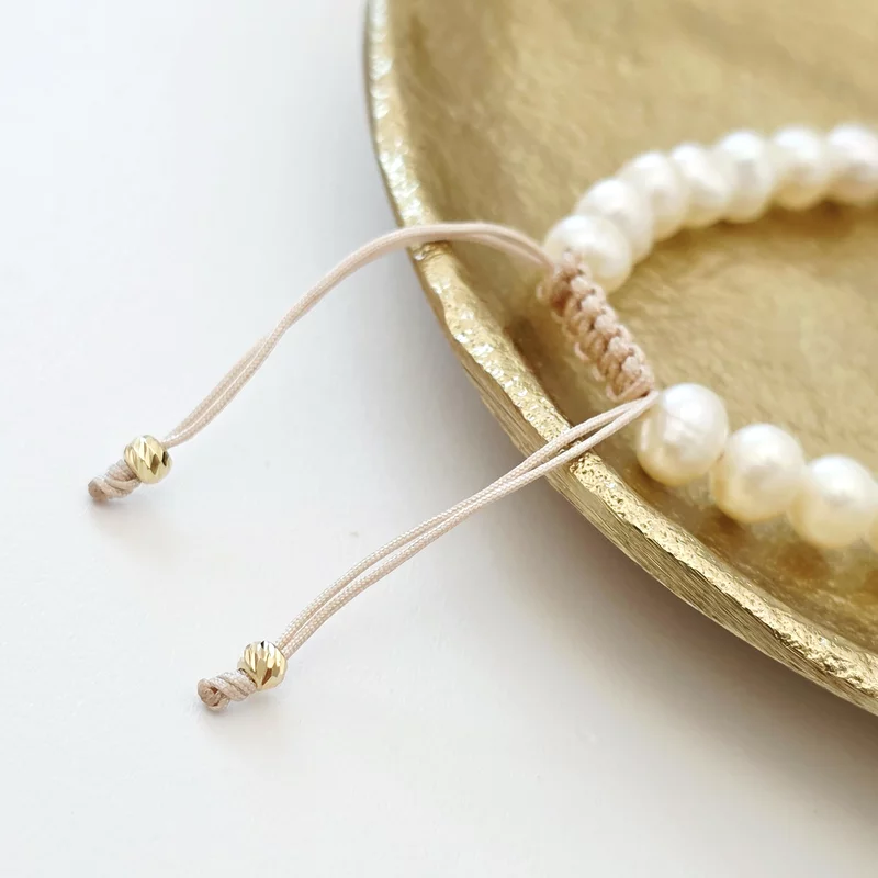 Bratara Perle - Inima personalizata din Aur Galben 14K - Model cu sirag perlat si snur reglabil picture - 5