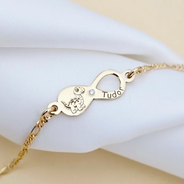 Brățară personalizata cu simbolul infinitului,dinozaur și nume – Diamant natural - Argint 925 placat cu Aur Galben 18K - Cu lantisor fata/baiat