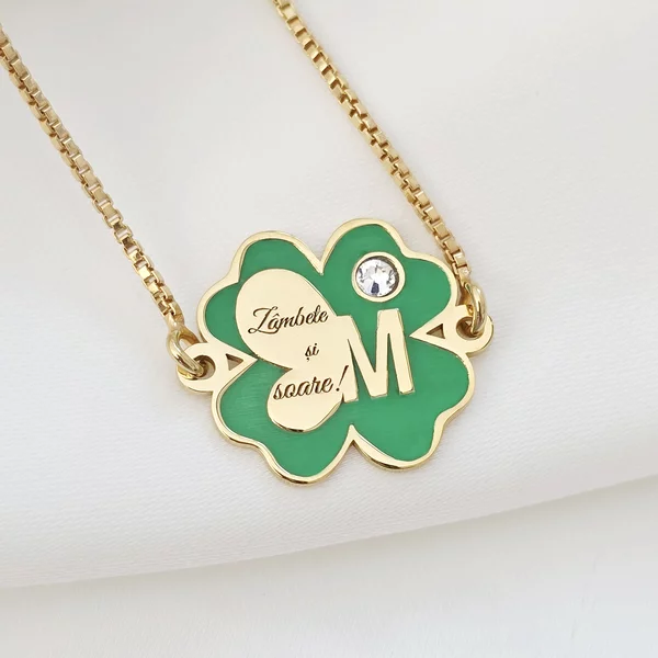 Brățara Trifoi cu Zambete – Initiala personalizata - Pandantiv si lant glisant din Argint 925 placat cu Aur Galben 18K - Email verde & Cristal Swarovski
