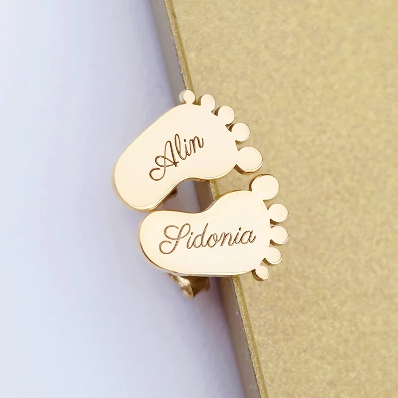 Cercei personalizati - Talpi bebe - Argint 925 placat cu Aur Galben 18K  - Inchidere surub picture - 3