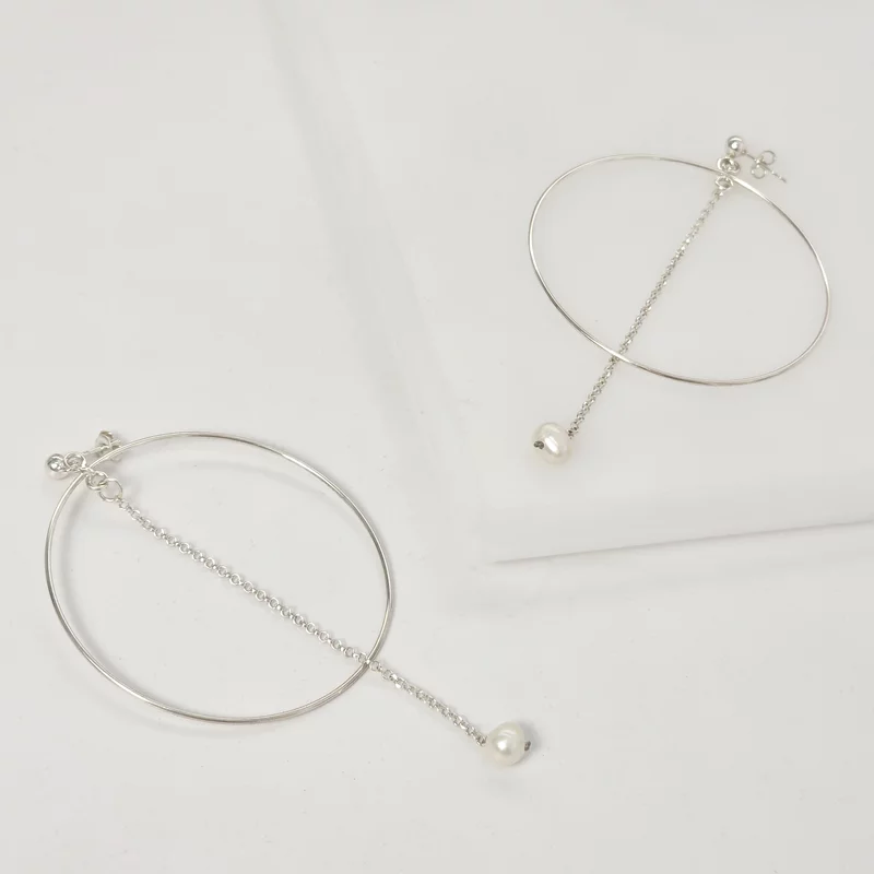 Cercei rotunzi BIG HOOPS cu lant si picatura de Perla - Argint 925 - Inchizatoare surub picture - 3