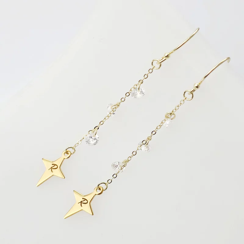 Cercei Starlight - Zirconii Albe & Pandantiv Stea cu Initiala - Argint 925 placat cu Aur Galben 18K