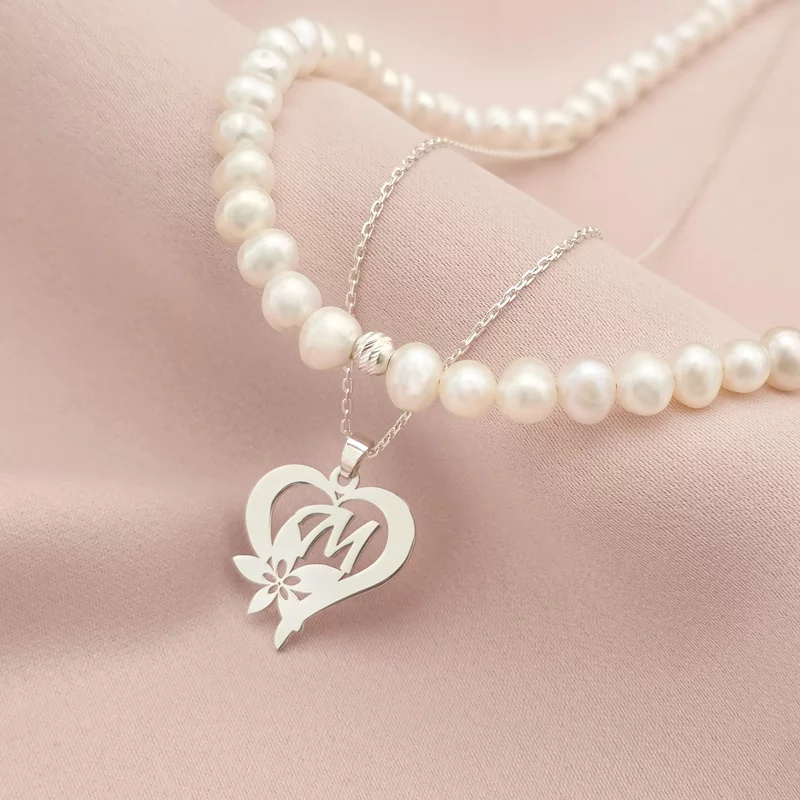 Colier Floarea Dragostei - Pandantiv inima cu initiala - Lantisor & Sirag de Perle - Argint 925 picture - 3