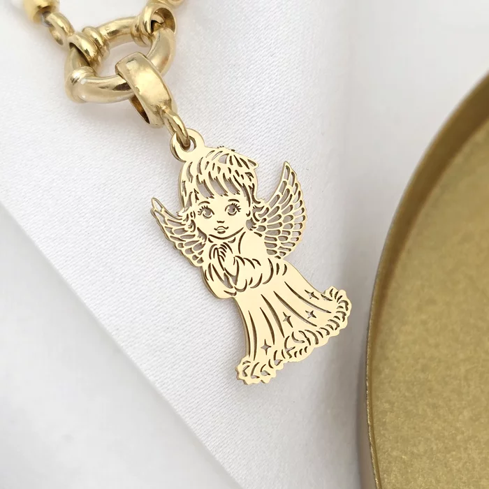 Colier Inger Pazitor - Pandantiv cu decupaje fine & Sirag Elegant de Perle - Argint 925 placat cu Aur Galben 18K