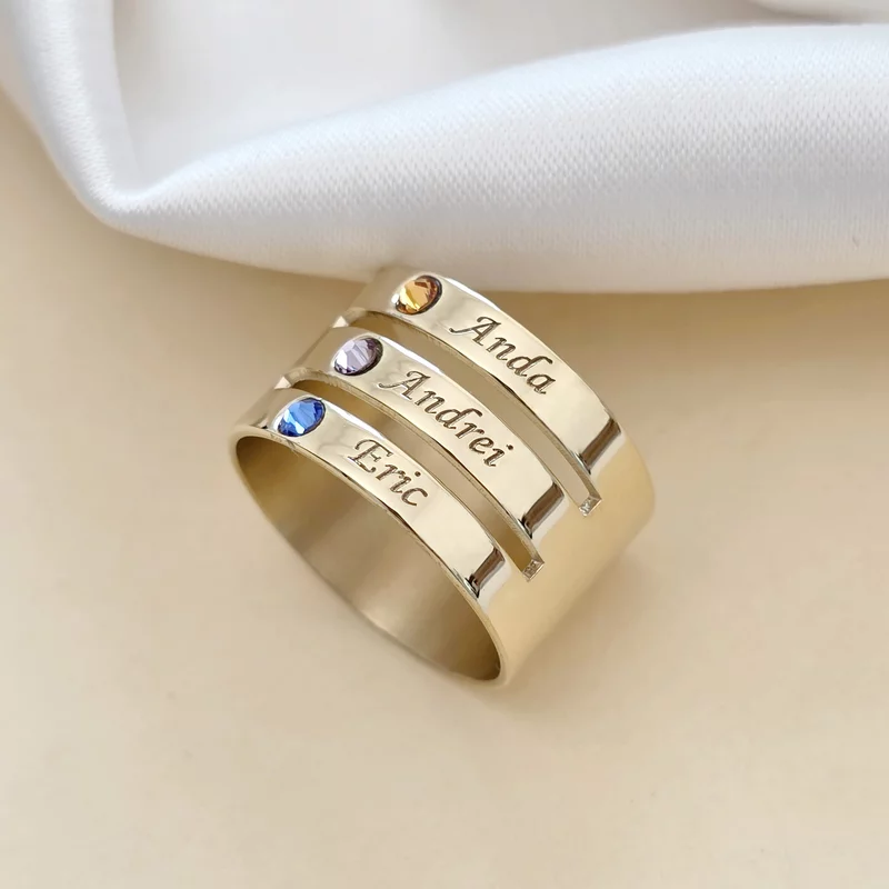 Inel personalizat 3 nume - Argint 925 placat cu Aur galben 18 k, cristale Swarovski picture - 3