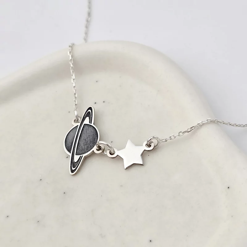 Lantisor cosmic - Pandantive Planeta Saturn si Stea - Argint 925 picture - 1