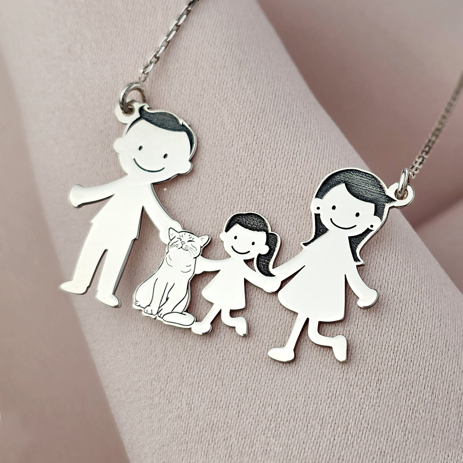 Lantisor Familie - 4 Membri cu Pisica - Argint 925