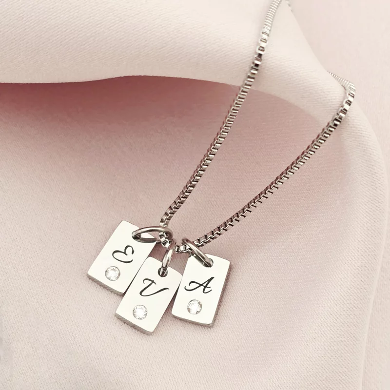 Lantisor Lumia – Placute cu initiale & cristal Zirconia - Otel Inoxidabil 316L picture - 3