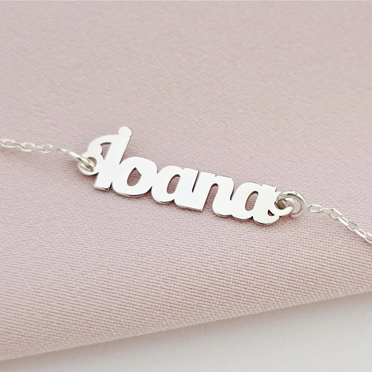 Bratara personalizata cu nume si lantisor - Argint 925