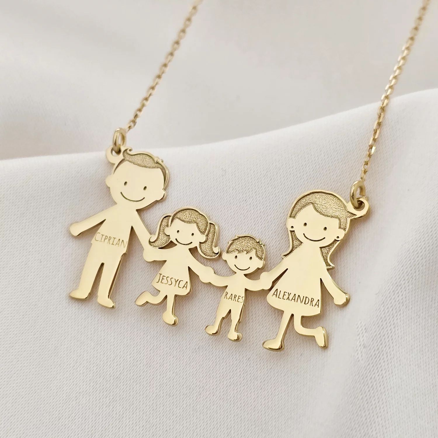 Lantisor Familie - 4 Membri - Argint 925 placat cu Aur 18K