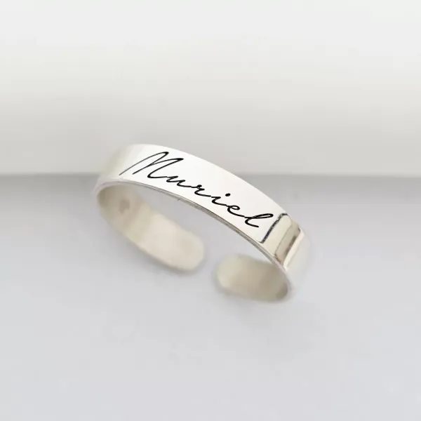 Inel personalizat cu nume - Argint 925
