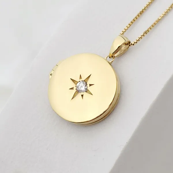 Medalion Eterna stea - Locket cu poze in interior - Argint 925 Argint 925 placat cu Aur Galben 18K si cristal Zirconia