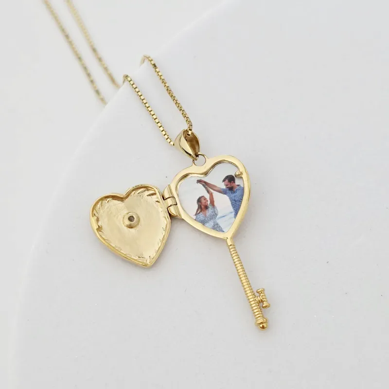 Medalion Cheia iubirii - Locket cu poze in interior - Argint 925 placat cu Aur Galben 18K si cristal Zirconia picture - 6